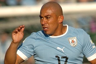 Egidio Arévalo Ríos, uno de los puntales del pressing uruguayo.