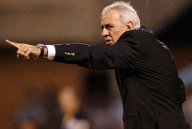 Jorge Fossati es el entrenador que quiere Independiente para salvarse del descenso.