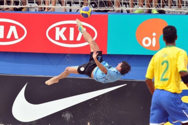 Sarandí "Pampero" Sobral, anotó un gol para los celestes.