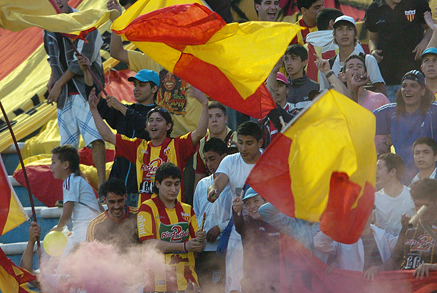 Hinchada de Progreso.