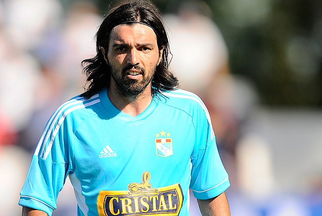 Jorge Cazulo convirtió en la goleada de Sporting Cristal. 