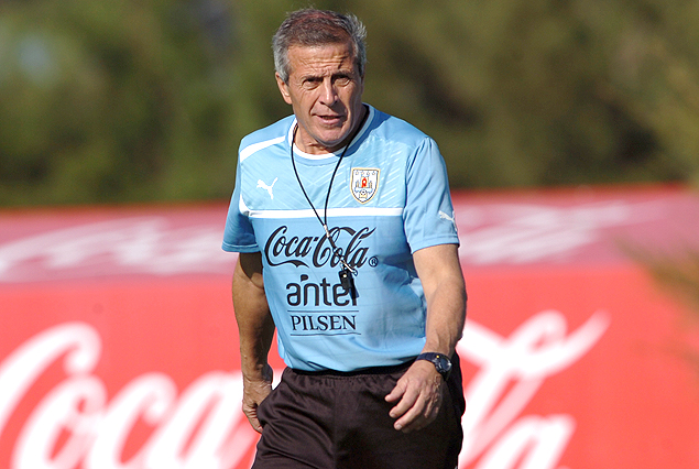 Oscar Tabárez, DT de Uruguay.