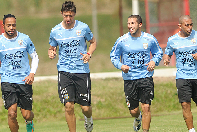 Palito Pereira, Muslera, Gargano y Arévalo Ríos llegaron y de inmediato comenzaron a entrenar con la celeste. 