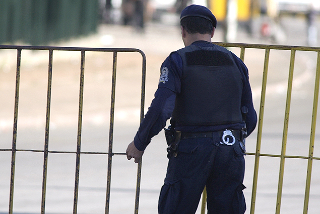 La policía prepara el operativo de seguridad para el partido Nacional-Boca Juniors.