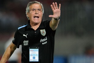 “Yo no adivino el futuro, tampoco me esperaba esta racha negativa de seis partidos consecutivos sin triunfos”, dijo Oscar Tabárez.