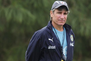 Ing. Juan Verzeri, entrenador de la selección Sub 20. 