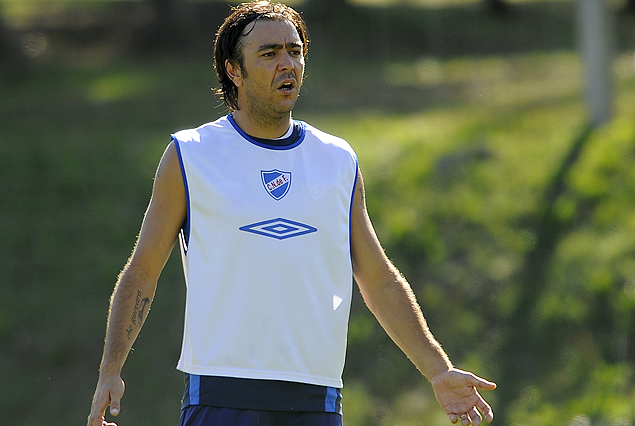 Alvaro Recoba.