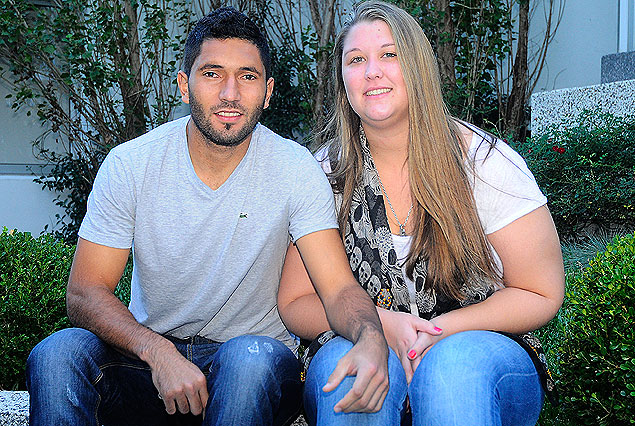 Martín Campaña junto a su novia Valentina.