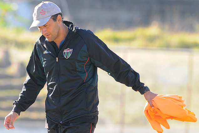 Osvaldo Canobbio, DT de El Tanque Sisley.