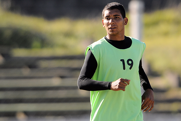 Cristian Palacios no juega ante Peñarol. 