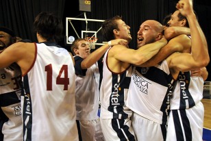 Defensor Sporting venció 3:0 a Bohemios en las Semifinales.