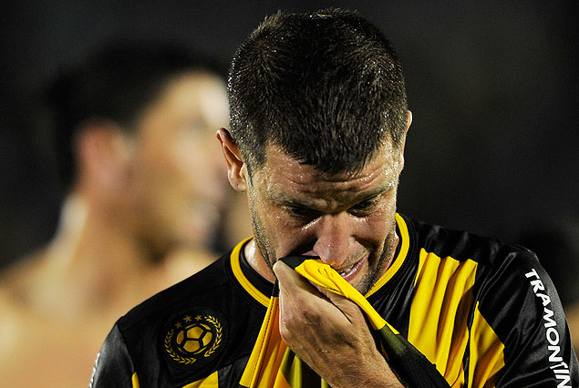 La tristeza de "Tony" Pacheco el final de Peñarol en la Copa Libertadores.