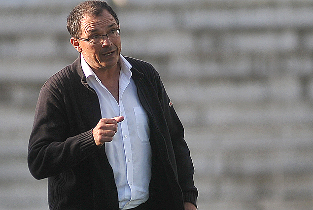 Alfredo Arias dice que sus dirigidos no pierden la concentración y el estilo pese a las ausencias. Ahora, se viene Peñarol.
