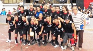 Deportivo La Amistad debutó ganando.