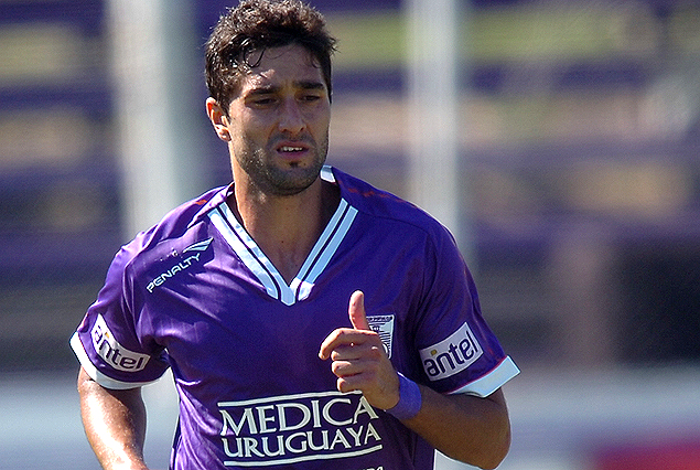 Diego Ferreira finaliza su préstamo con Tigre y debe volver a los violetas. 