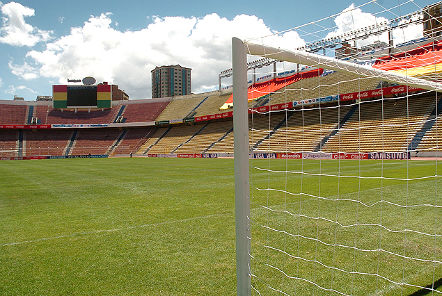 Vista del estadio Hernando Siles de La Paz.