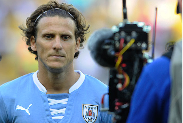 Diego Forlán, el jugador que más veces lució la camiseta de la selección uruguaya. 