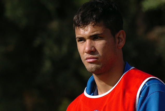 Gonzalo Bueno, juega las finales de Tercera ante Nacional y luego debería volver a los tricolores.
