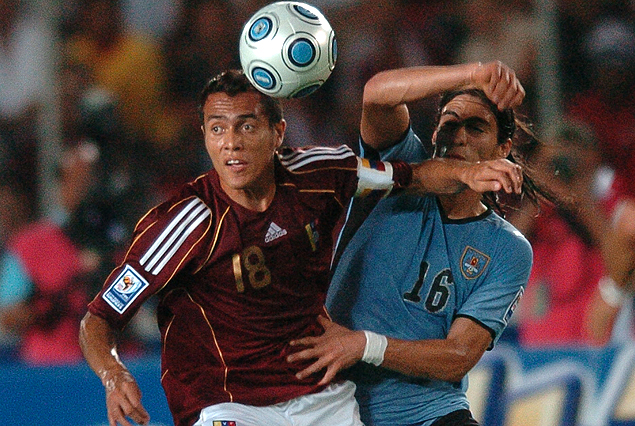 Incidencia del último Uruguay-Venezuela y único a la fecha disputado por Eliminatorias. Fue el 10 de junio, del 2009.