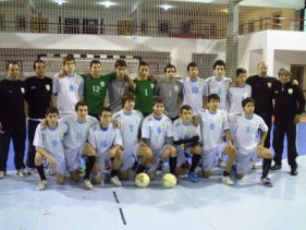 La selección sub 21 en Scuola Italiana.