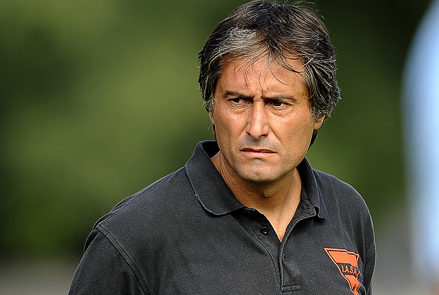 Alejandro Apud, entrenador de Sud América, que se prueba el martes con Vélez. 