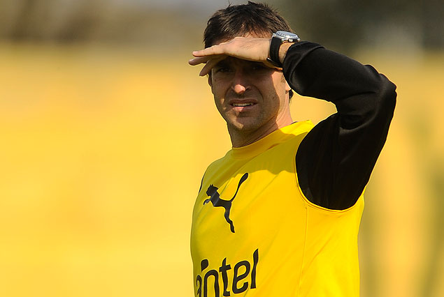 Diego Alonso y la Copa Sudamericana a la vista.