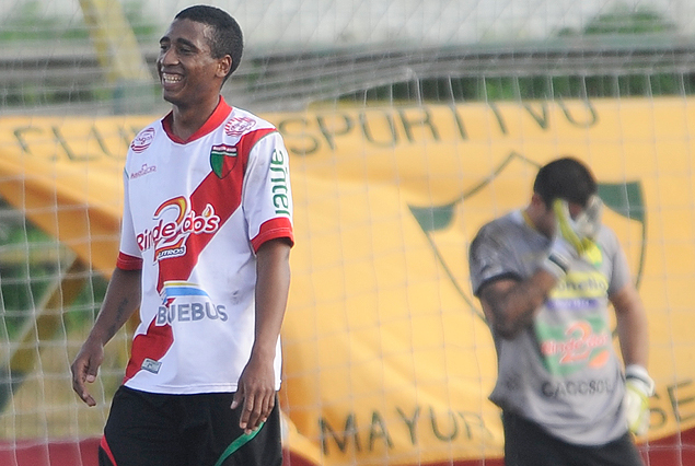 Washington Lencina selló el triunfo y clasificación para Boston River.