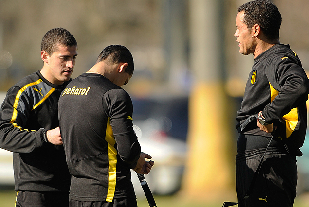 Mauro Fernández se reintegró a Peñarol y trabajó junto a Darío Rodríguez y Carlos Núñez en forma diferenciada. 
