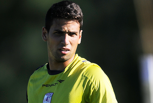 Mario Risso con chance de emigrar a préstamo. Se define en horas. 