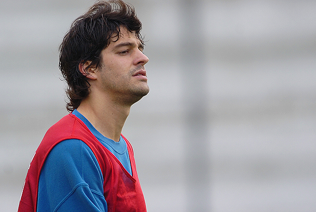Juan José Blanco ocuparía la plaza de Bruno Silva, lesionado. 