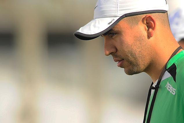 El profesor Cristian Botta, preparador físico de cerro Largo. 