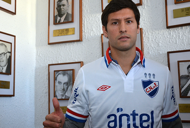 Ignacio González se puso en la sede por primera vez, la camiseta de Nacional.