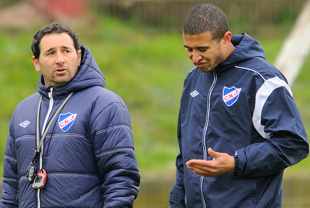 Diego Arismendi se reintegró a los entrenamientos. Trabajó diferenciado bajo la supervisión del profesor Gustavo Roberti. 