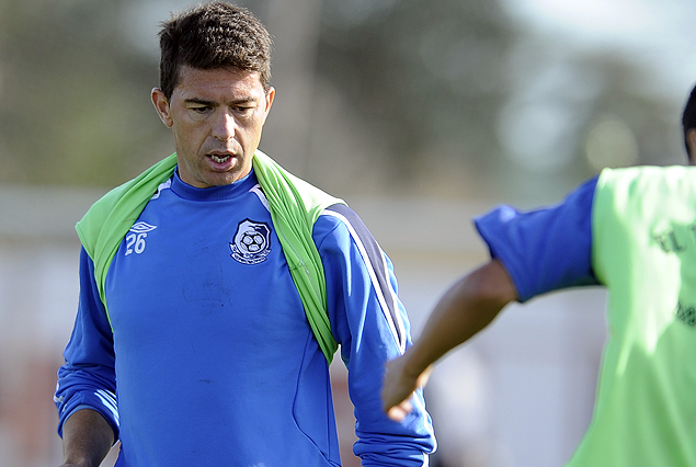 Alvaro Alejandro Mello se queda en El Tanque Sisley