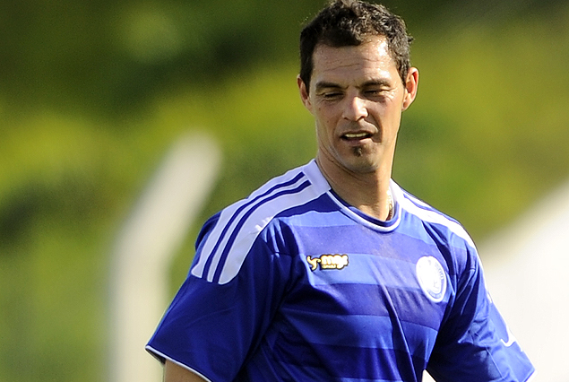 Adrián "Hueso" Romero hizo el gol de Cerro Largo en el Estadio de Tacuarembó. 