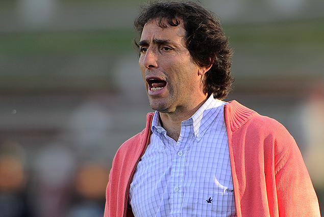 Guillermo Almada entrenador de River Plate.