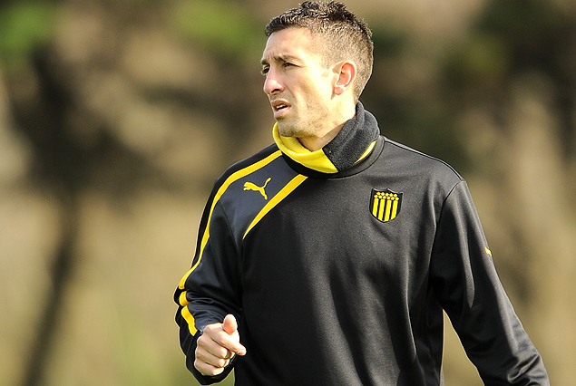 Joe Emerson Bizera dirige sus pasos al domingo 15 para iniciar su nuevo capítulo aurinegro. 