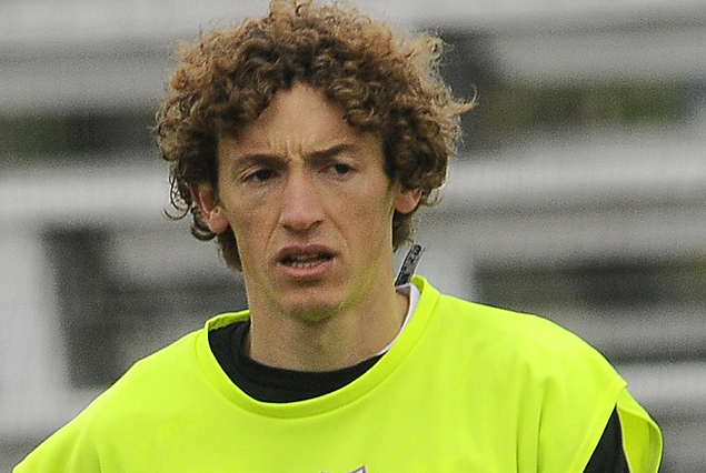 Fénix quiere rehabilitarse y poder contar con Maximiliano Pérez.