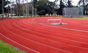 Desde el sábado, la pista de atletismo se verá diferente.