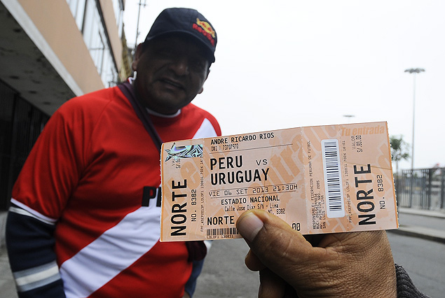 Entrada para la Tribuna Norte del Estadio Nacional.