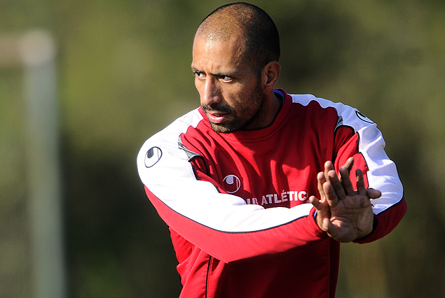 Brian De Barros jugó con los titulares el amistoso del sábado. 