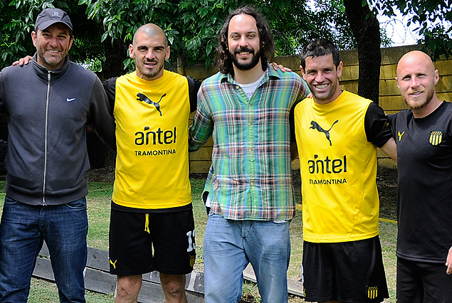 Gustavo Reherman, Damián Macaluso, el músico brasileño Gabriel O' Pensador, Tony Pacheco y Marcel Novick en Los Aromos. 