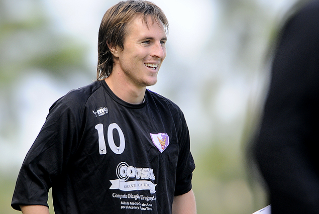 Hernán Novick, tiene chance de volver al primer equipo. 