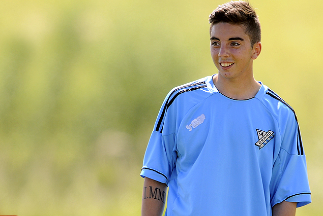 Matías Abisab en el albiceleste que apunta a Peñarol. 