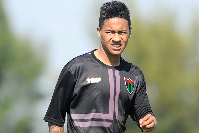 Alejandro Siles sufrió contractura de posterior y volvió a sanidad. 