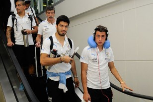 Suárez junto con el botija José María Giménez que fue su compañero de fila en el viaje a Guayaquil.