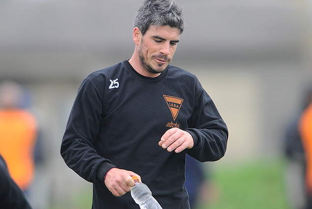 Fabián Yantorno, mejora muy bien, pero aún no se le quiere arriesgar.