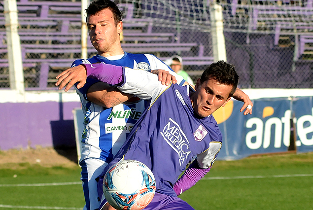 Adrián Luna jugó el segundo tiempo y levantó a la viola en el empate 2:2 con Cerro Largo.