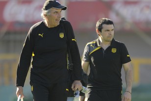 José Luis Zerboni y el Dr. Héctor Deccia, integrantes de la nueva sanidad de Peñarol.