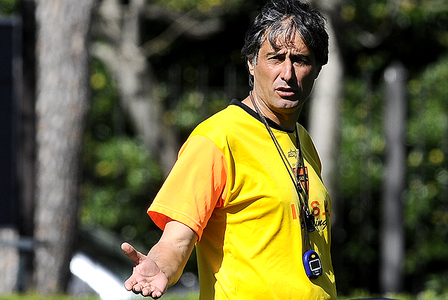 Alejandro Apud, entrenador de Sud América.